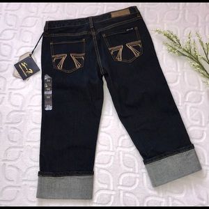 NWT SEVEN 7 Crop Capri dark denim jean